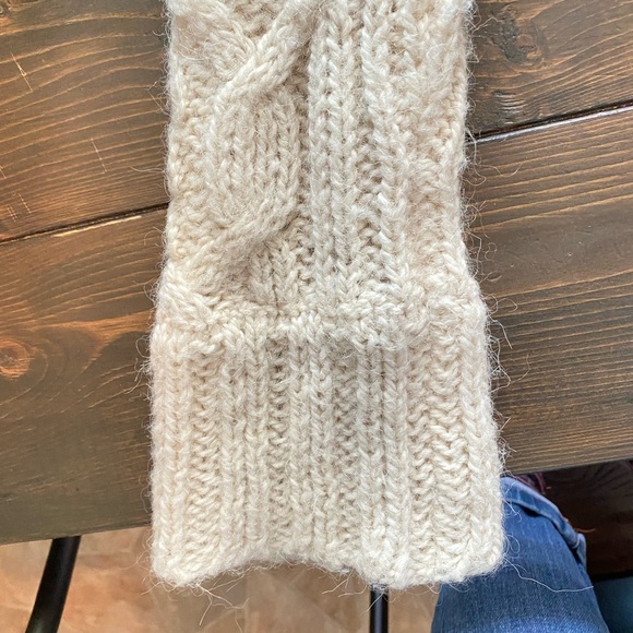 Abercrombie Sweater Size large cream/beige - Picture 4 of 5